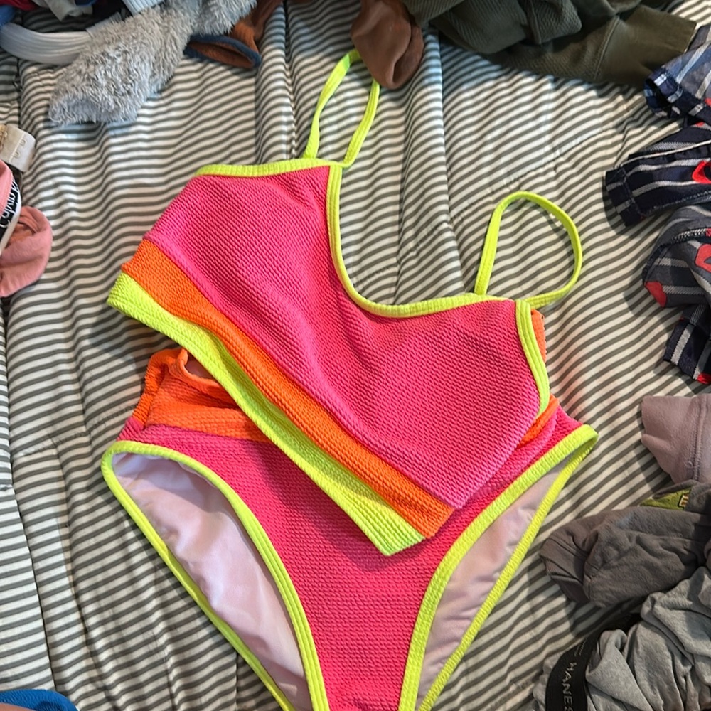 Pink lily suit